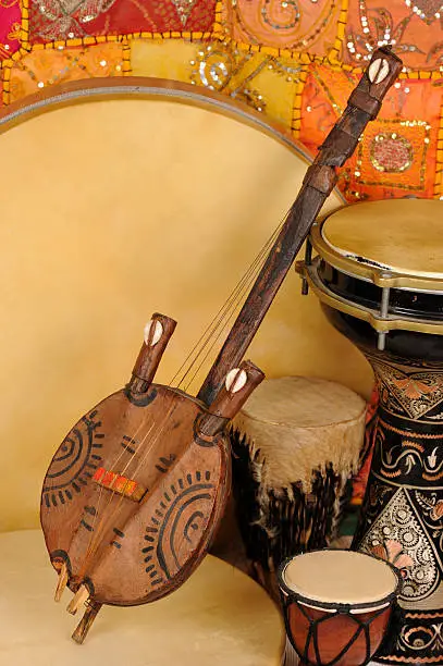 Kora and percussion instruments.